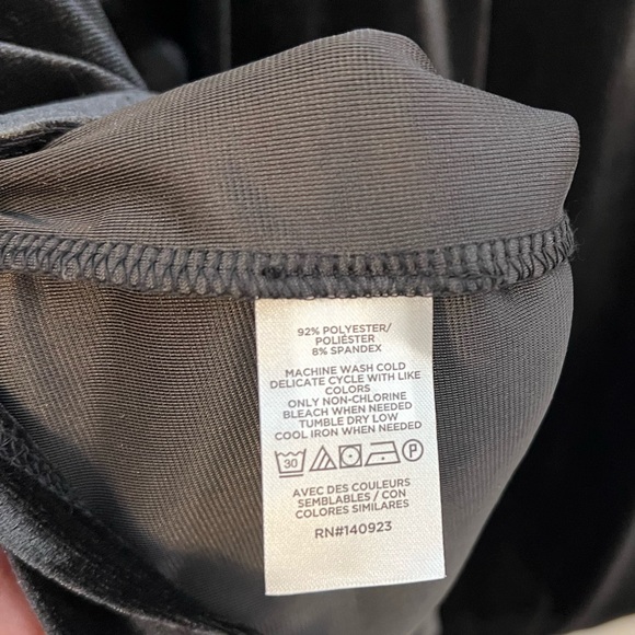 Loft Ruched Velvet Top - Picture 4 of 6